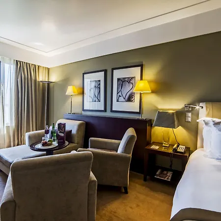 Crowne Plaza By Ihg Hotel 5*