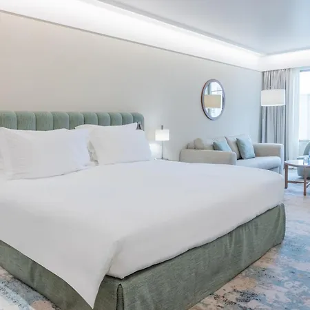 Crowne Plaza By Ihg 5* Oporto