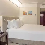 波尔图皇冠假日酒店