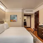 波尔图皇冠假日酒店