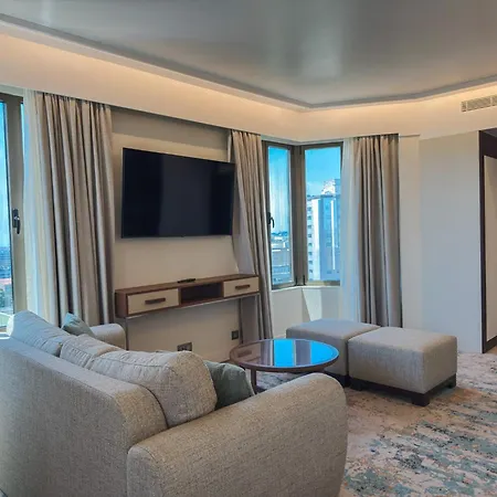 Crowne Plaza By Ihg 5*