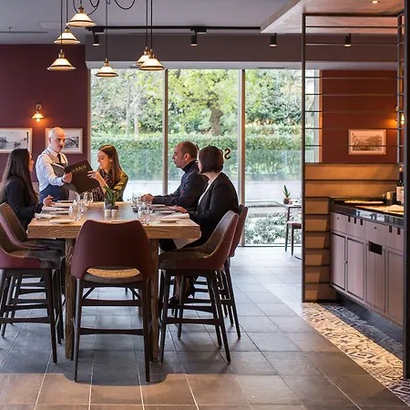 Crowne Plaza By Ihg Отель 5*
