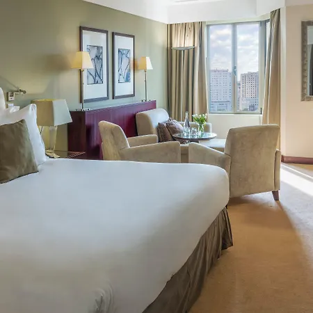 Отель Crowne Plaza By Ihg 5*