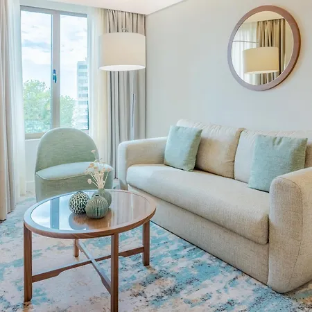 Hotel Crowne Plaza By Ihg 5*