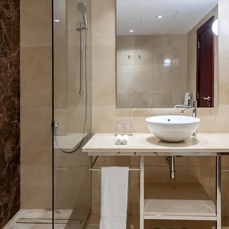 Crowne Plaza Porto, An Ihg 5*