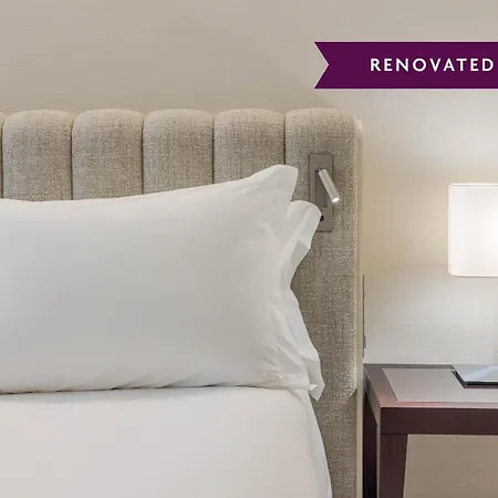 Crowne Plaza By Ihg