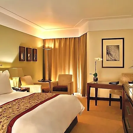 Ξενοδοχείο Crowne Plaza By Ihg 5*