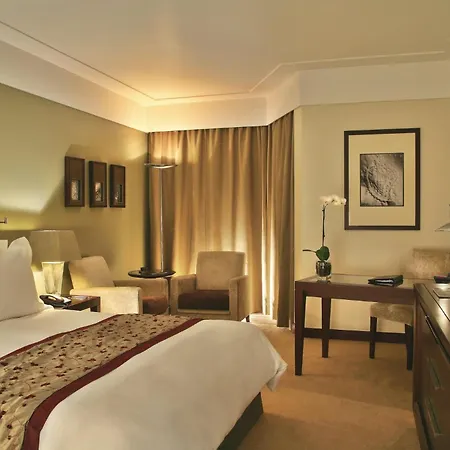 Ξενοδοχείο Crowne Plaza By Ihg 5*