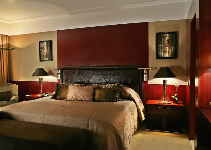 Crowne Plaza By Ihg 5* Porto