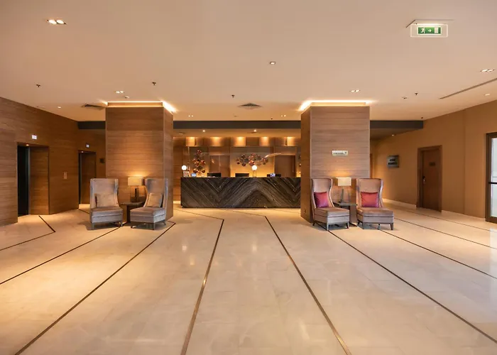 Hotel Crowne Plaza By Ihg Porto