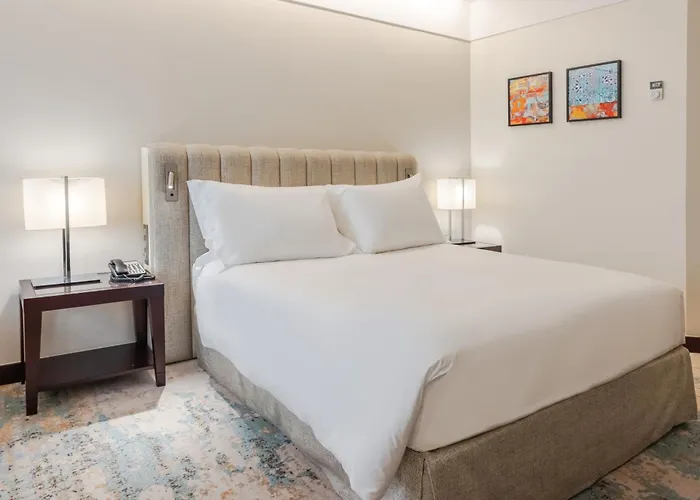 Crowne Plaza By Ihg Hotel 5*