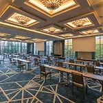 Crowne Plaza By Ihg Hotel 5*