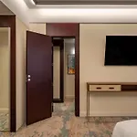 Crowne Plaza By Ihg 5*