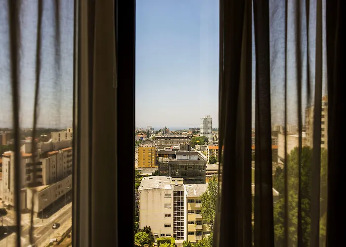 מלון Crowne Plaza By Ihg פורטו