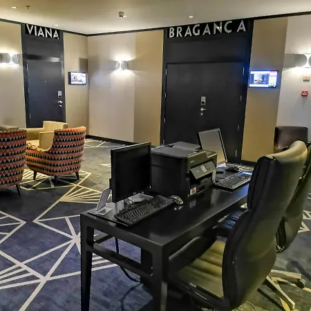 Hotel Crowne Plaza Porto, An Ihg 5*