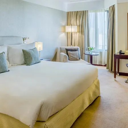 Crowne Plaza Porto, An Ihg Hotel 5*