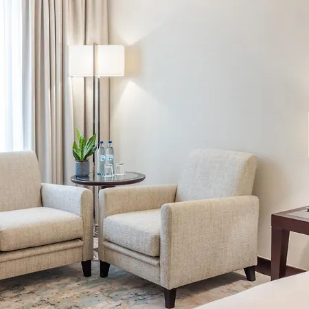 Crowne Plaza By Ihg Отель 5*